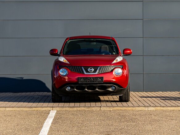 2011 Nissan Juke I, красный, 1095000 рублей - вид 1