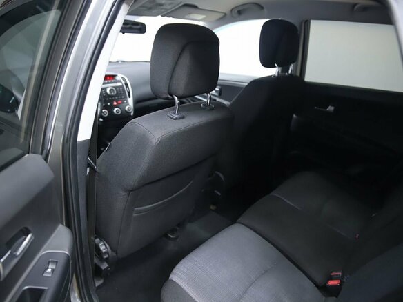 2010 Kia Ceed I Рестайлинг, серебристый - вид 11