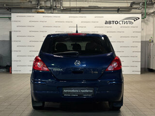 2010 Nissan Tiida I Рестайлинг, синий, 519000 рублей, вид 4