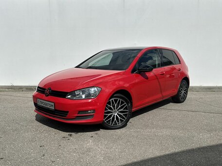 Volkswagen Golf VII
