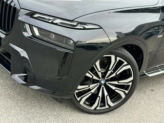 2025 BMW X7 40d I (G07) Рестайлинг, чёрный, 15990000 рублей, вид 2