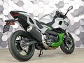 2025 Kawasaki Ninja 7, серебристый - вид 6