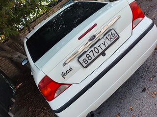 2005 Ford Focus I Рестайлинг, белый, 400000 рублей, вид 4