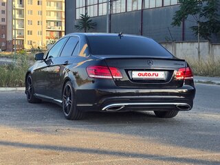 2010 Mercedes-Benz E-Класс 200 5G-Tronic IV (W212, S212, C207), чёрный, 1130000 рублей, вид 2