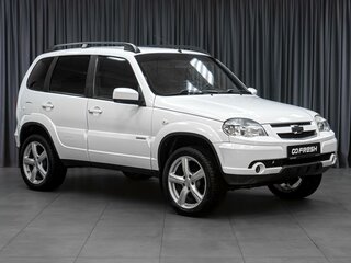 2016 Chevrolet Niva I Рестайлинг, белый, 589000 рублей, вид 1