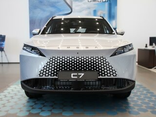2026 Omoda C7, серебристый, 3099000 рублей, вид 2