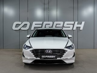 2020 Hyundai Sonata VII (LF) Рестайлинг, белый, 2499000 рублей, вид 3