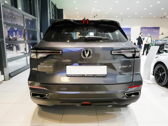 2025 Changan UNI-S I, серый - вид 3