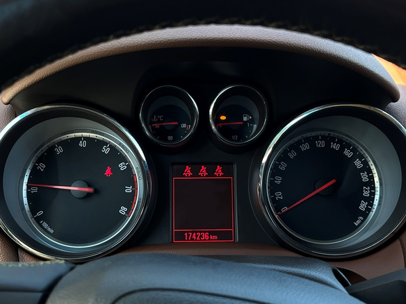 2014 Opel Mokka I, коричневый - вид 19