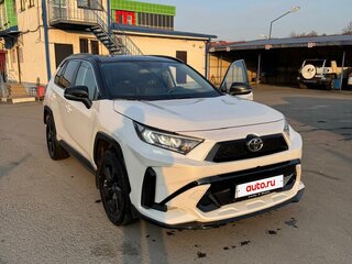 2021 Toyota RAV4 V (XA50), белый, 3600000 рублей, вид 1