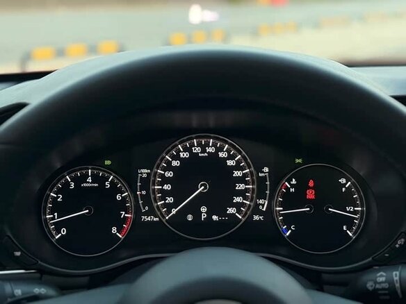 2023 Mazda 3 Axela IV (BP), красный, 1540000 рублей - вид 14
