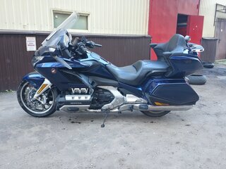 2018 Honda GL 1800 Gold Wing, синий, 1990000 рублей, вид 1