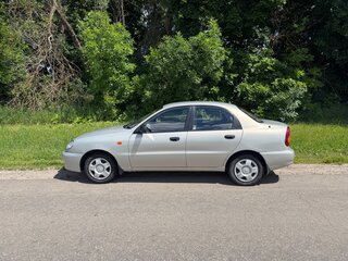 2009 Chevrolet Lanos I, серебристый, 590000 рублей, вид 4