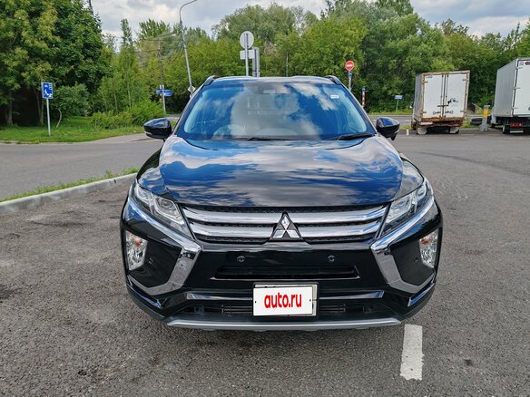 2019 Mitsubishi Eclipse Cross I, чёрный, 1700000 рублей - вид 2