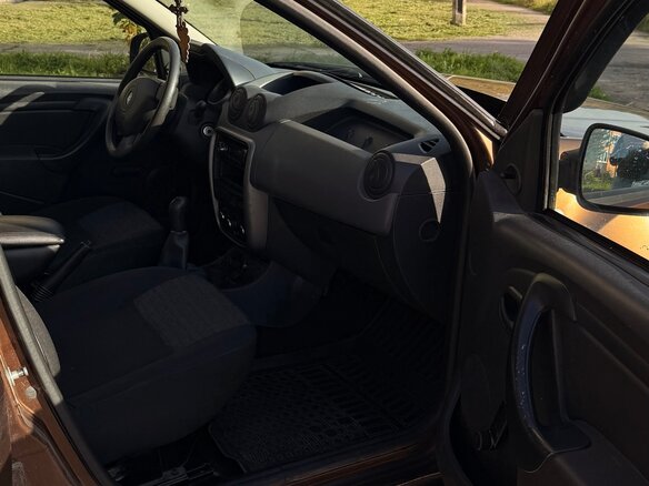 2014 Renault Duster I, коричневый, 620000 рублей - вид 12