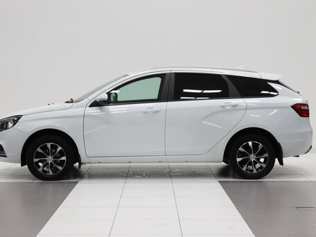 2020 Lada (ВАЗ) Vesta SW I, белый, 987000 рублей, вид 4