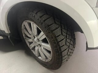 2012 Land Rover Discovery IV, белый, 2640000 рублей, вид 5