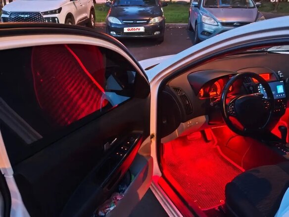 2009 Kia Ceed I, белый, 580000 рублей - вид 12
