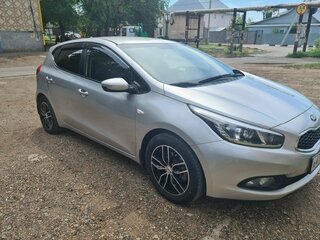 2013 Kia Ceed II, серебристый, 1190000 рублей, вид 3