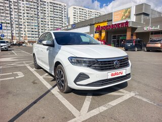 2021 Volkswagen Polo VI, белый, 1077000 рублей, вид 2