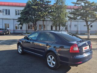 2011 Skoda Octavia II (A5) Рестайлинг, синий, 730000 рублей, вид 4