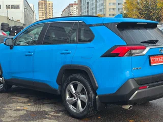 2021 Toyota RAV4 V (XA50), синий, 3639000 рублей, вид 3