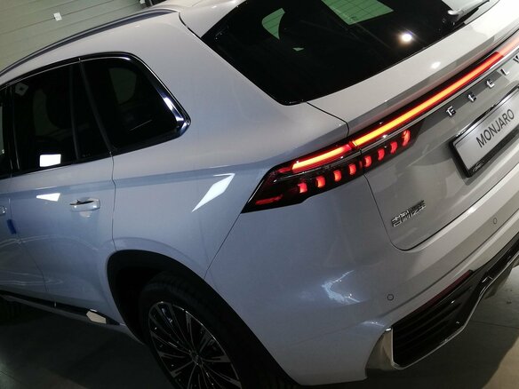 2025 Geely Monjaro I, белый, 4500000 рублей - вид 12