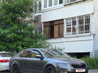 2019 Skoda Octavia III (A7) Рестайлинг, серый, 3000000 рублей, вид 3