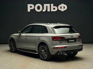 2025 Audi Q5 L 45 TFSI II (FY) Рестайлинг, серый, 5950000 рублей, вид 3