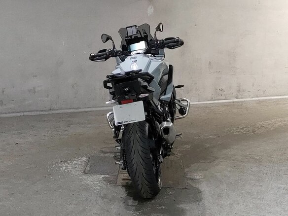2021 BMW S 1000 XR, серый, 1750000 рублей - вид 4