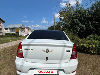 2014 Renault Logan I Рестайлинг, белый, 450000 рублей, вид 2