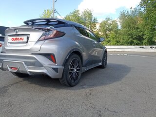 2017 Toyota C-HR I, серый, 2300000 рублей, вид 5