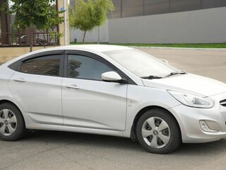 2014 Hyundai Solaris I, серебристый, 750000 рублей, вид 1