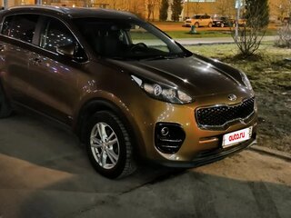 2017 Kia Sportage IV, коричневый, 1800000 рублей, вид 4