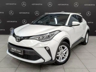 2021 Toyota C-HR I Рестайлинг, белый, 2715000 рублей, вид 1