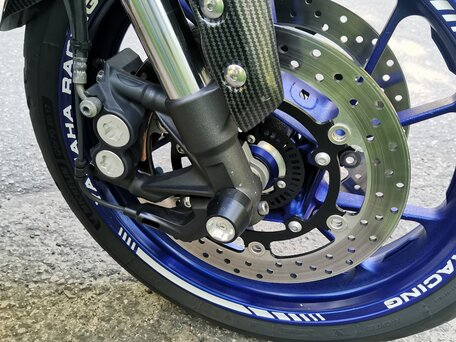 2016 Yamaha MT-09 (FZ-09), серый, 710000 рублей, вид 5