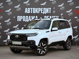 2026 Lada (ВАЗ) Niva Travel I Рестайлинг, белый, 1884000 рублей, вид 3