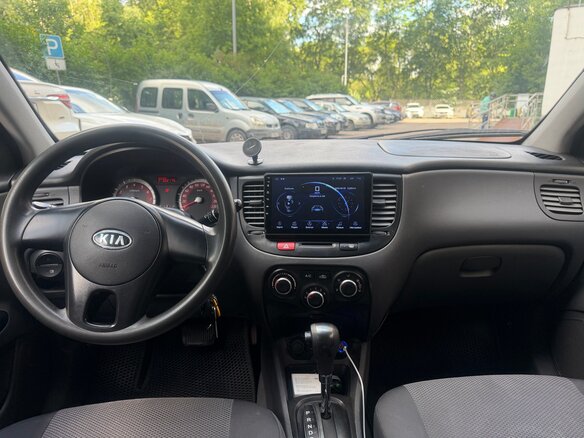 2011 Kia Rio II Рестайлинг, серебристый, 430000 рублей - вид 7