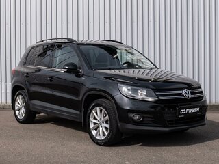2015 Volkswagen Tiguan I Рестайлинг, чёрный, 1349000 рублей, вид 1