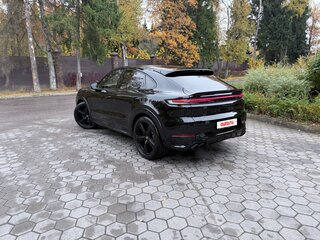 2025 Porsche Cayenne GTS Coupé III Рестайлинг, чёрный, 21900000 рублей, вид 5