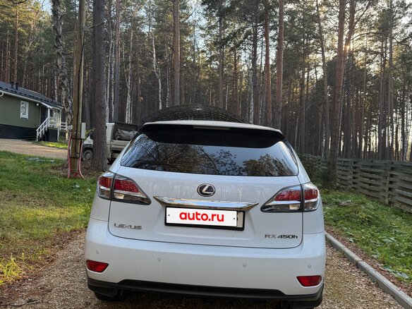 2012 Lexus RX 450h III Рестайлинг, белый, 2900000 рублей - вид 5