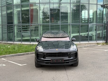2022 Porsche Macan I Рестайлинг 2, чёрный, 7200000 рублей, вид 3