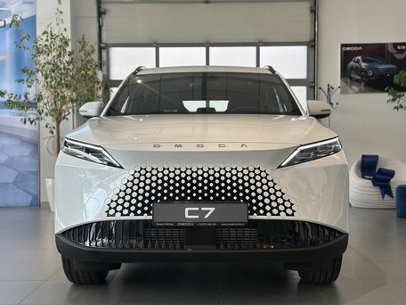 Omoda C7