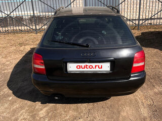 1998 Audi A4 I (B5), чёрный, 150000 рублей, вид 3