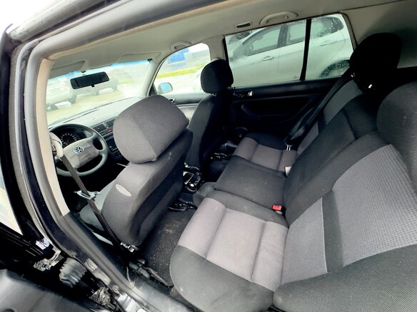 2001 Volkswagen Golf IV, чёрный, 215000 рублей - вид 14