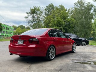 2005 BMW 3 серии 320i V (E90/E91/E92/E93), красный, 950000 рублей, вид 2