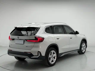 2023 BMW X1 Long 20Li sDrive III (U11/U12), белый, 3355000 рублей, вид 3