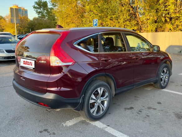 2014 Honda CR-V IV, красный - вид 3
