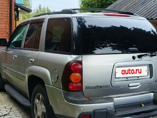 2004 Chevrolet TrailBlazer I, серебристый, 550000 рублей, вид 2