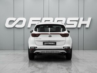 2018 Kia Sportage IV Рестайлинг, белый, 2290000 рублей, вид 4